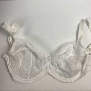 Paramour White Lace Underwire Bra 32H